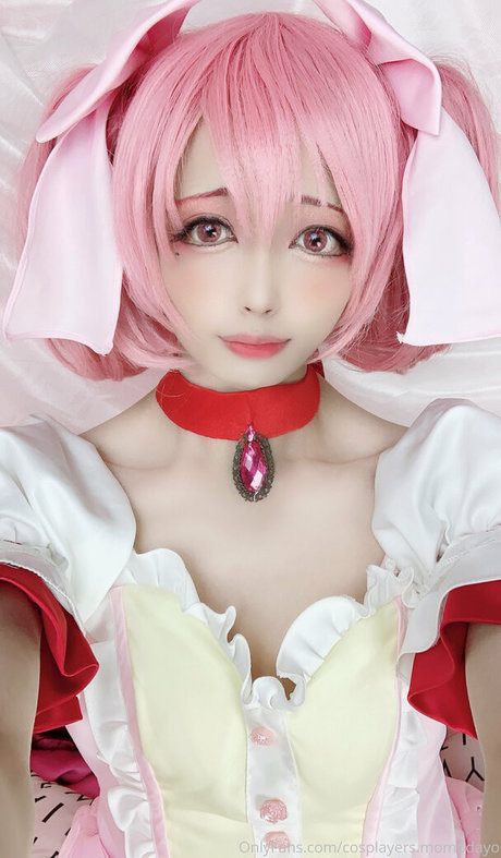 Photo nue de fuite OnlyFans de Cosplayersmomodayo