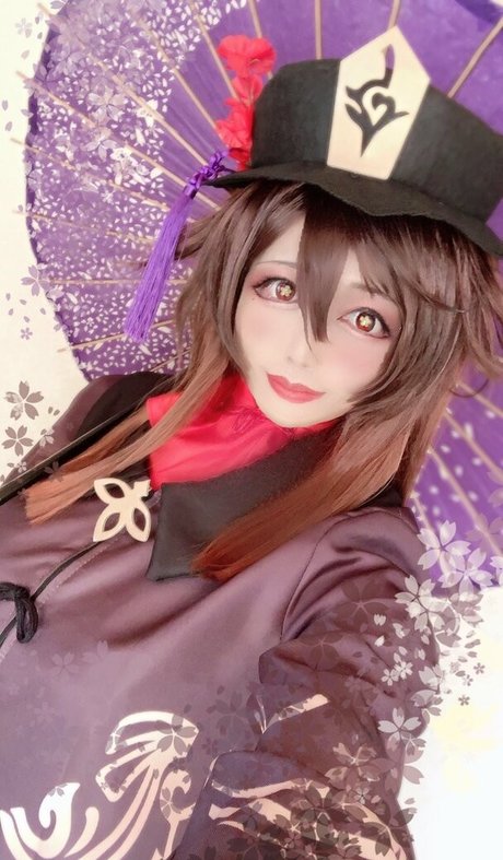 Photo nue de fuite OnlyFans de Cosplayersmomodayo