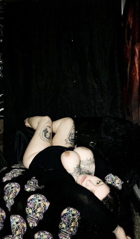 Photo nue de fuite OnlyFans de Adellaaddams