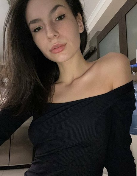 Photo nue de fuite OnlyFans de Lollydollll