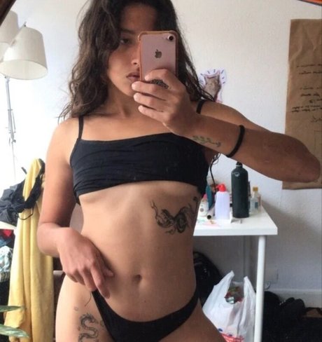 Photo nue de fuite OnlyFans de Mostcharismaticgurl
