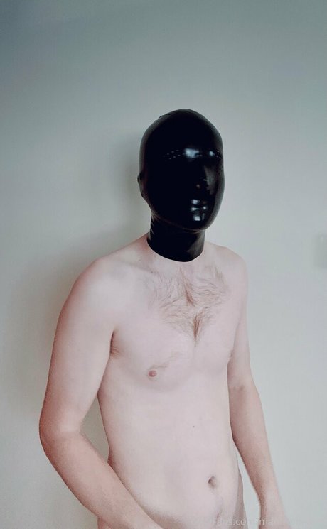 Photo nue de fuite OnlyFans de Manfromearth