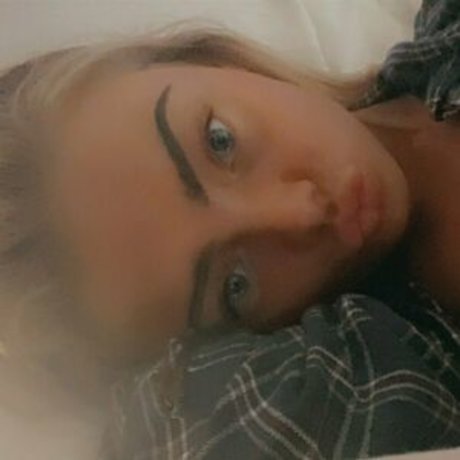 Photo nue de fuite OnlyFans de Bellahaleyyy
