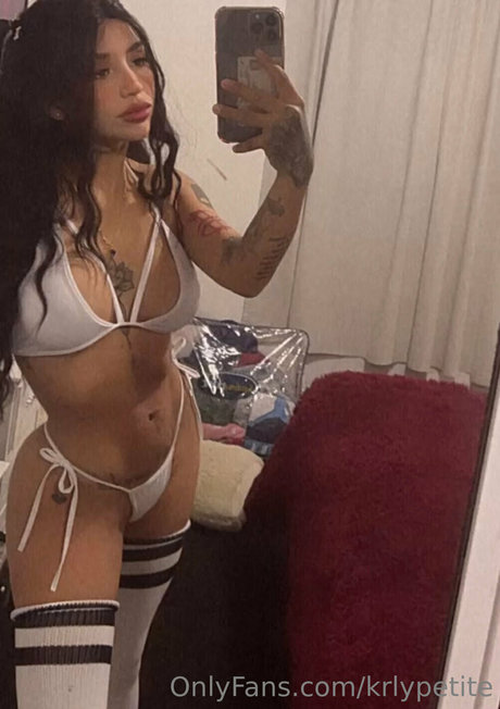 Photo nue de fuite OnlyFans de Krlypetite