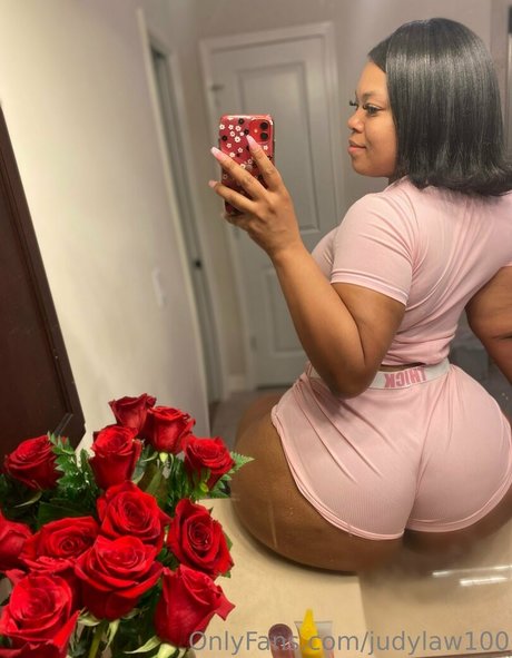 Photo nue de fuite OnlyFans de Judylaw100