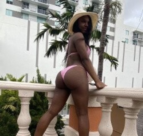 Photo nue de fuite OnlyFans de Onlysstripper