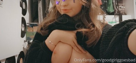 Photo nue de fuite OnlyFans de Sweetascandyvip