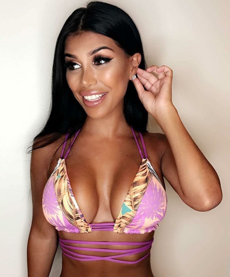 Photo nue de fuite OnlyFans de Isabel Raad