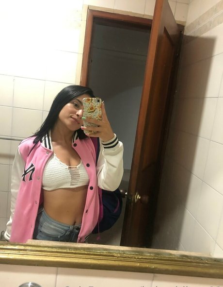 Photo nue de fuite OnlyFans de Babygirlluna12