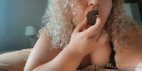 Ella-jo-28