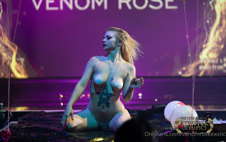 Photo nue de fuite OnlyFans de Venomroseexotic