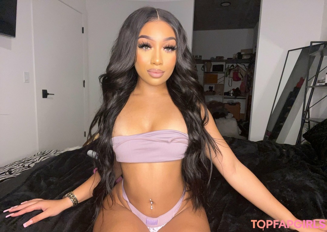 Photo nue de fuite OnlyFans de Bubble Booty #1041