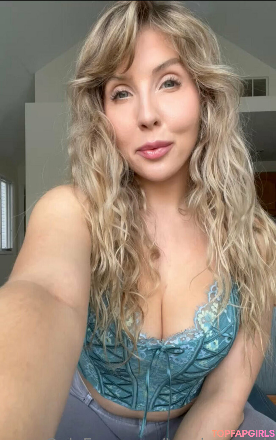 Photo nue de fuite OnlyFans de Lena Paul #1230