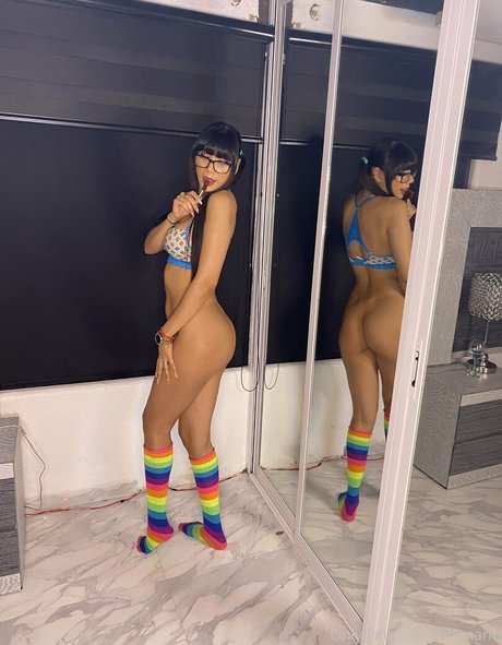 Photo nue de fuite OnlyFans de Mia Marin