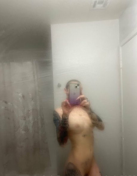 Xovalerie