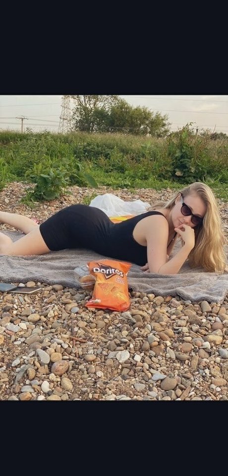 Photo nue de fuite OnlyFans de Cara Arabella
