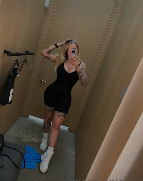 Photo nue de fuite OnlyFans de Laura Lux