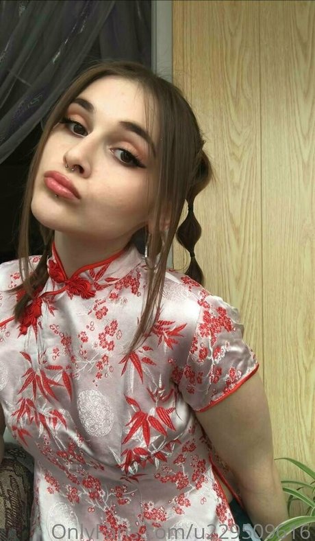 Irenhotdoll
