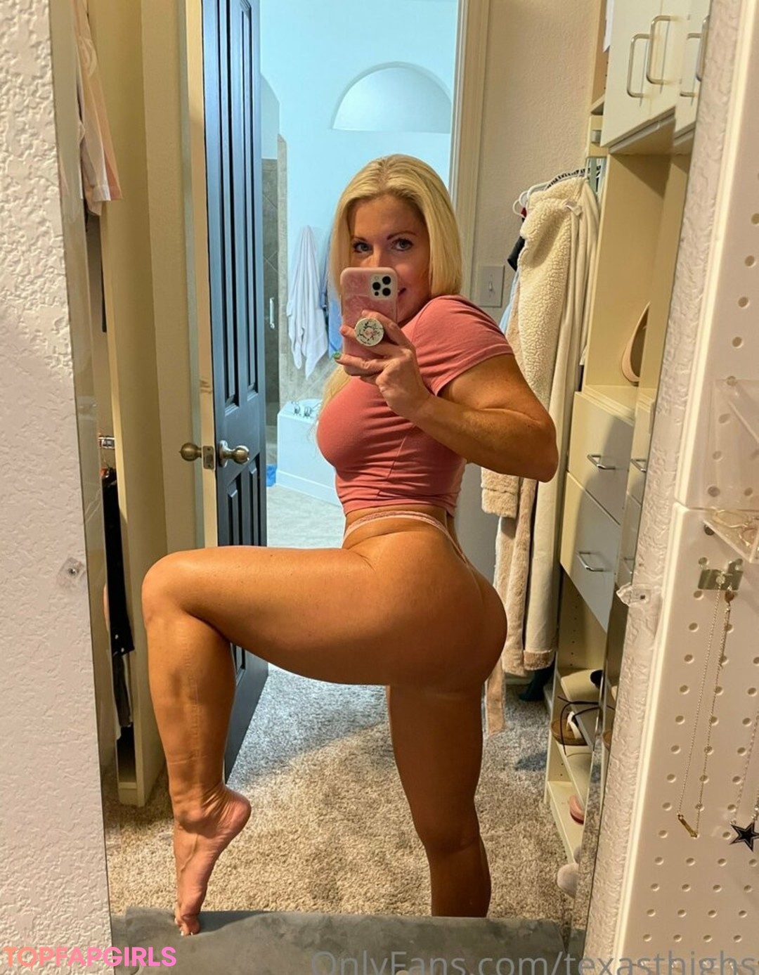 Photo nue de fuite OnlyFans de Texasthighs #1101