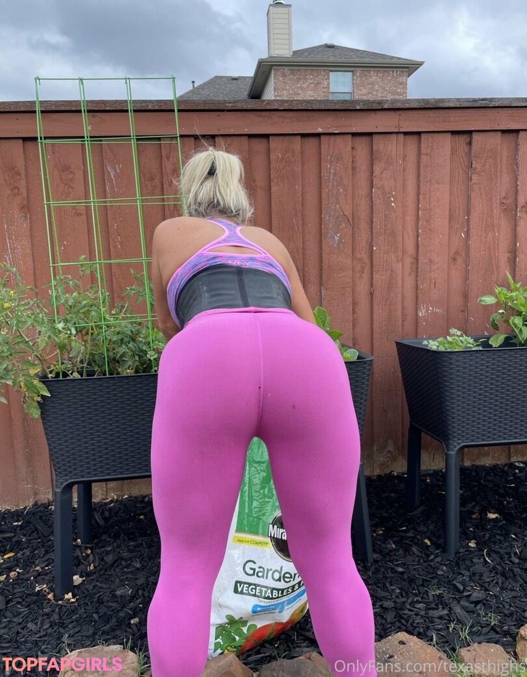 Photo nue de fuite OnlyFans de Texasthighs #1446