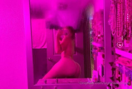 Photo nue de fuite OnlyFans de Taylorwrenmarie