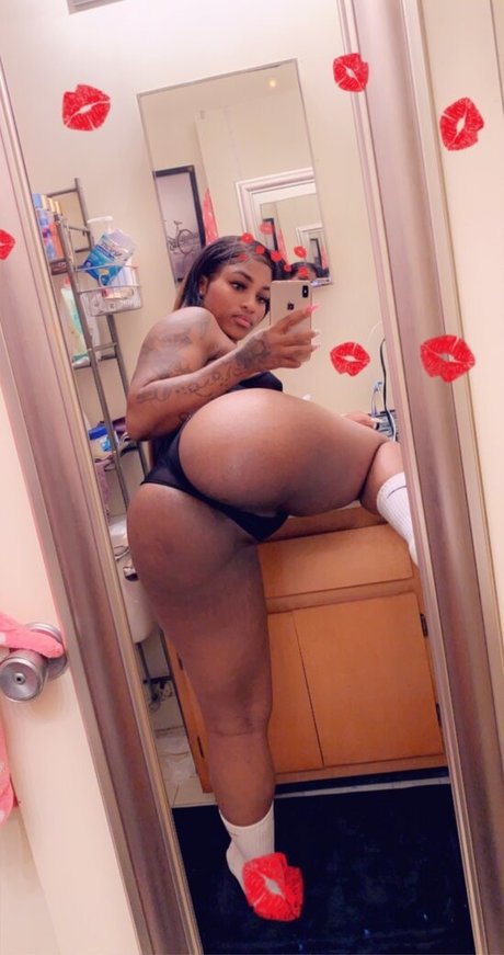 Photo nue de fuite OnlyFans de Dimeberacky