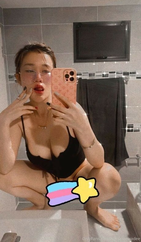 Photo nue de fuite OnlyFans de Menaraewadee