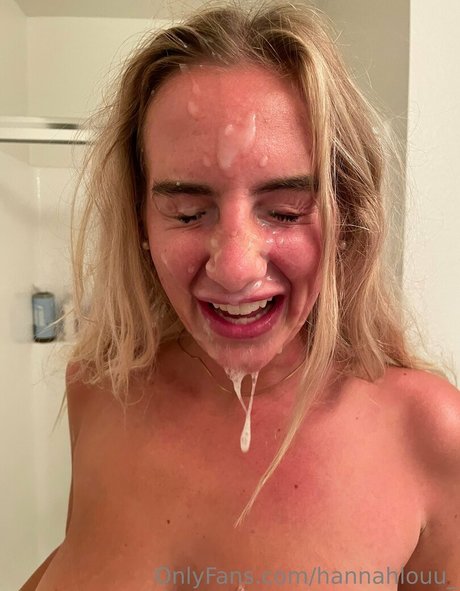 Photo nue de fuite OnlyFans de Hannahlouu