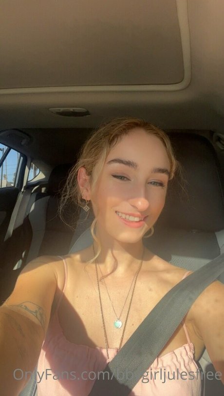 Photo nue de fuite OnlyFans de Bbygirljulesfree