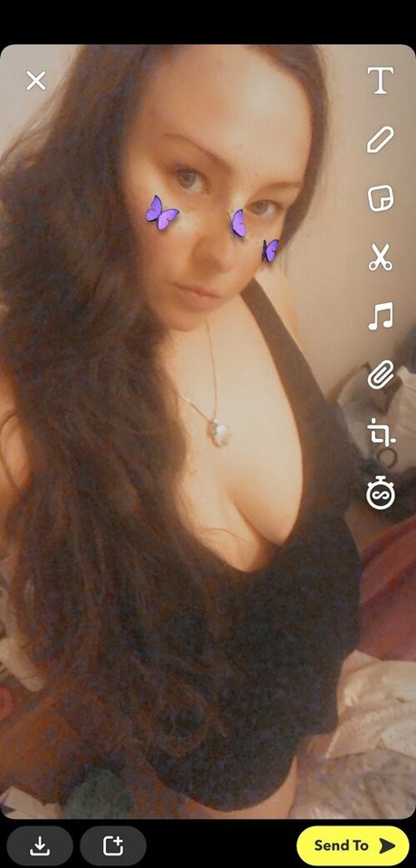 Photo nue de fuite OnlyFans de Nadinetilley