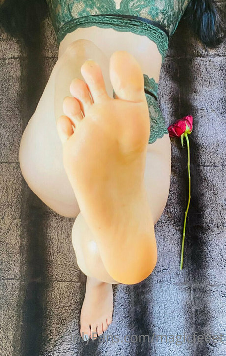 Photo nue de fuite OnlyFans de Magicfeeet