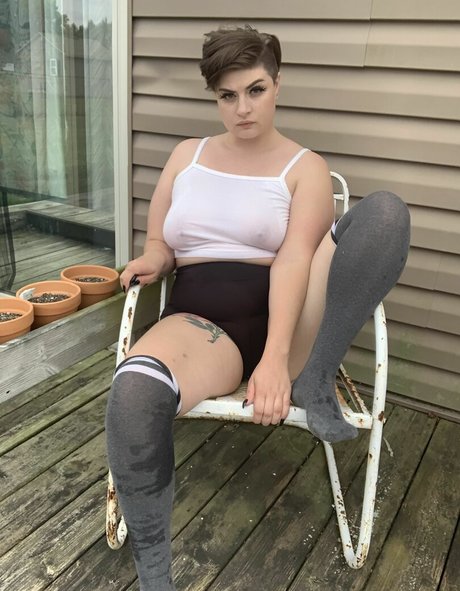 Photo nue de fuite OnlyFans de Vintagevogue
