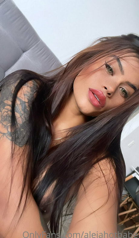 Photo nue de fuite OnlyFans de Alejahotbabe