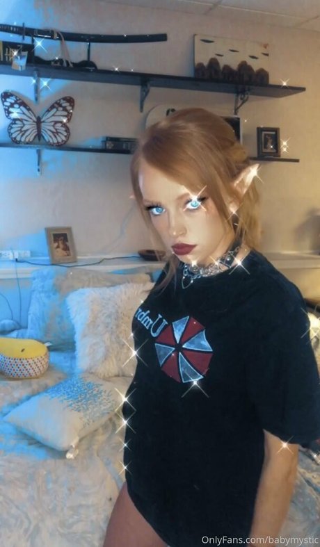 Photo nue de fuite OnlyFans de Babymystic