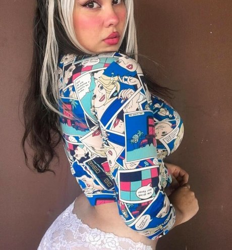 Photo nue de fuite OnlyFans de Miingih