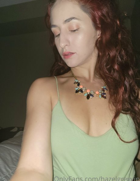 Photo nue de fuite OnlyFans de Hazelgreyvip