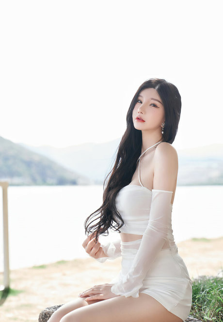Zhou Yuxi