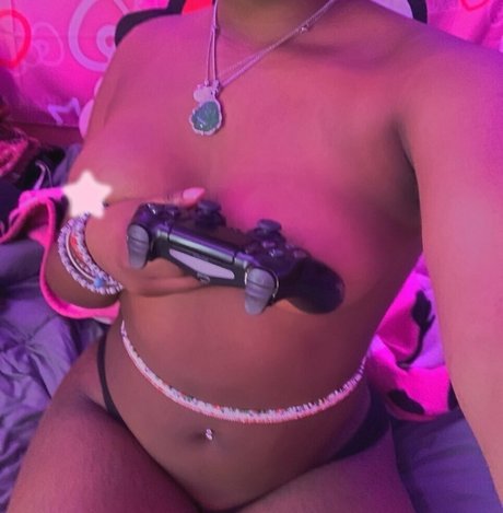 Photo nue de fuite OnlyFans de Softiebunz