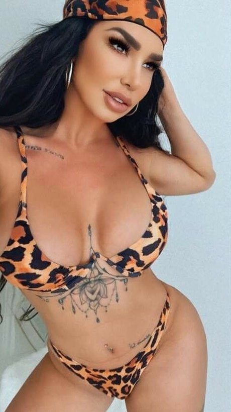 Photo nue de fuite OnlyFans de Lis Vega