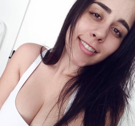 Photo nue de fuite OnlyFans de Millenecarolina