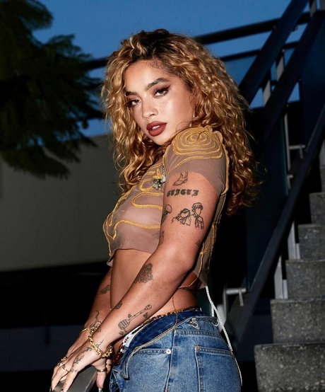 Photo nue de fuite OnlyFans de Kiana Lede