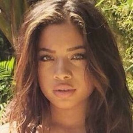 Photo nue de fuite OnlyFans de Kiana Lede