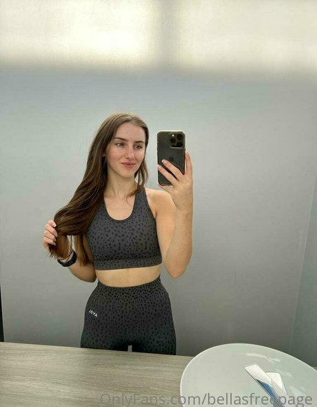 Photo nue de fuite OnlyFans de Bellasfreepage