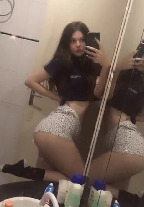 Photo nue de fuite OnlyFans de Elkakkk
