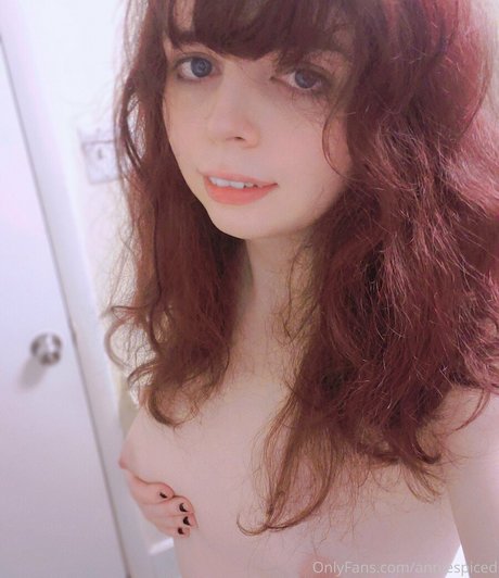 Photo nue de fuite OnlyFans de Anniemxy