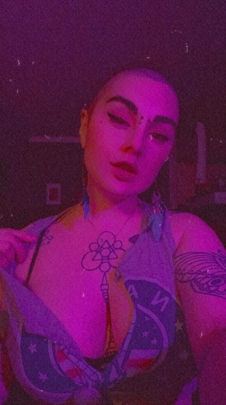 Photo nue de fuite OnlyFans de Hammerheadneko