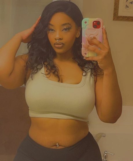 Photo nue de fuite OnlyFans de Kandiiikain