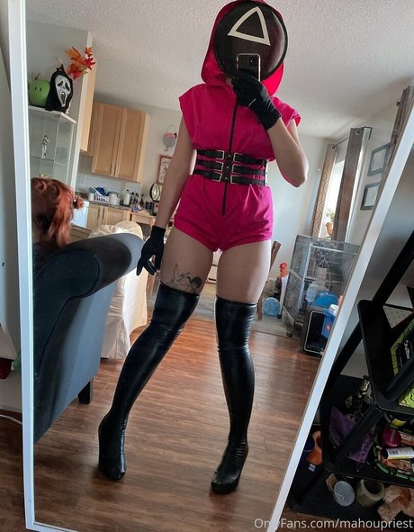 Mahoupriest