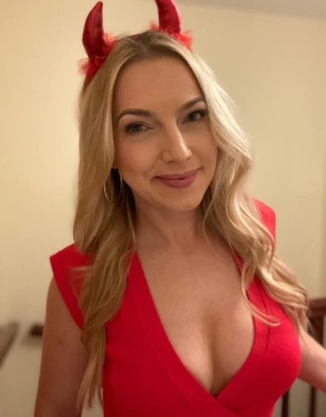Photo nue de fuite OnlyFans de Emma Vardy