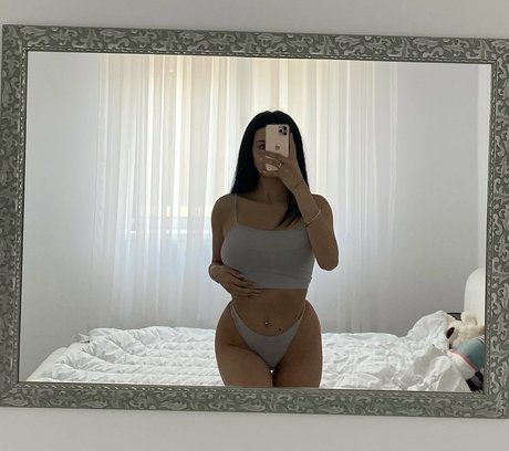 Photo nue de fuite OnlyFans de Mikittyy